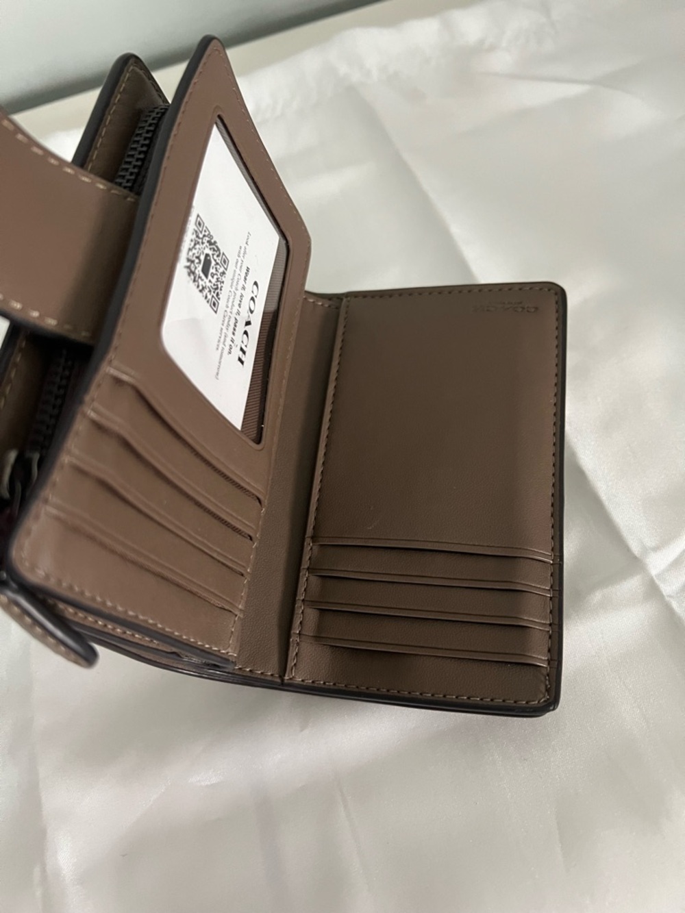 Coach Large Rowan Satchel And Matching Wallet - Picture 12 of 14